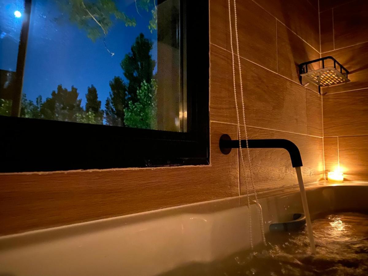 Vagon Orient Express - Housevanlive Casas Altas エクステリア 写真